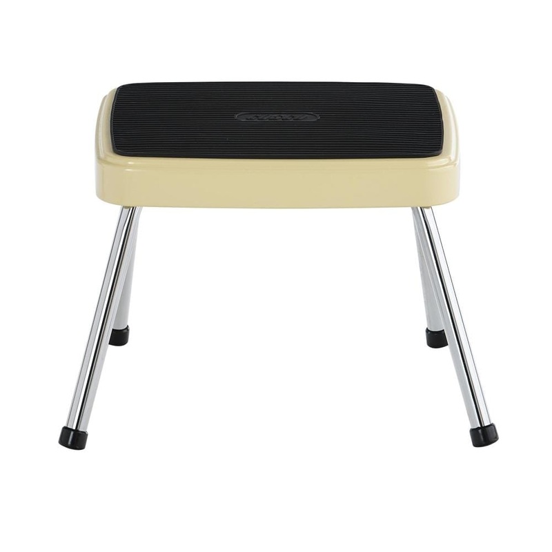 1-Step 220-lb Capacity Yellow Steel Step Stool 11230CBY1E